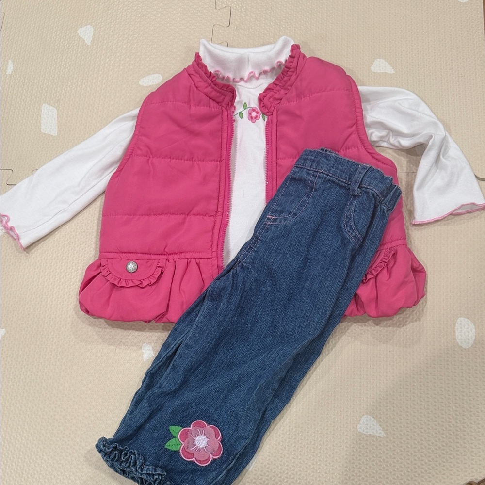 Vintage BabyQ Ruffle Puffer Vest with White Top & Floral Jeans